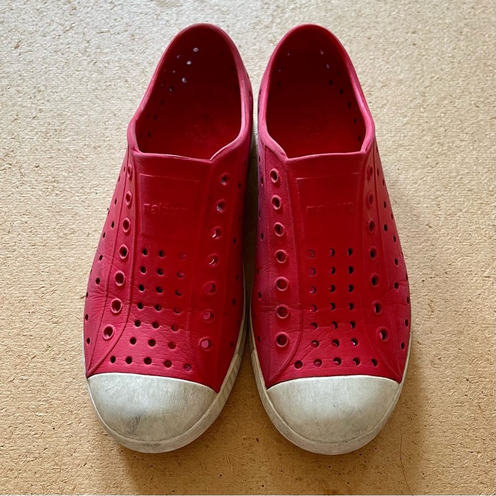 Native Jefferson Big Kids Junior J2 White Red Girl or Boy!  Unisex!